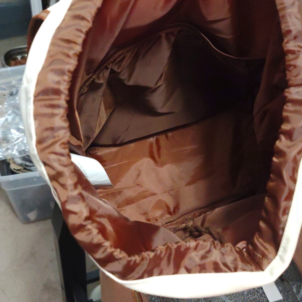 Disney Hakuna Matata backpack, tan and brown, good condition, Onesize - Picture 6 of 6